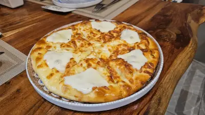 Nairi khachapuri, baked to order